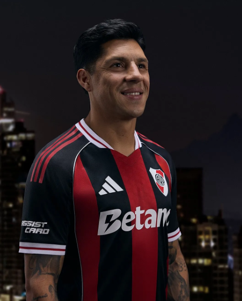 Camiseta alternativa de River Plate 2025/26